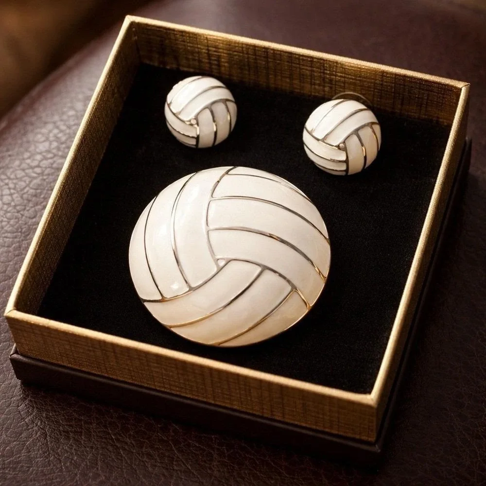 Vintage Cream Enamel Brooch & Earrings Set Retro Gold Tone‎ Jewelry